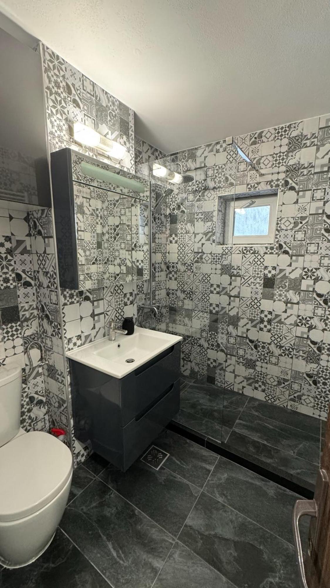Dragasani Apartament Cozy מראה חיצוני תמונה